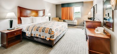 Orangewood Inn hotel accommodations